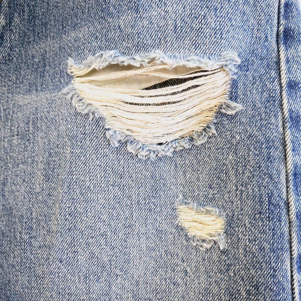 NWOT PISTOLA RUMI MEDIUM WASH DENIM JEANS FRAYED HEM 5 POCKET MINI SKIRT SIZE 26 - Picture 6 of 8